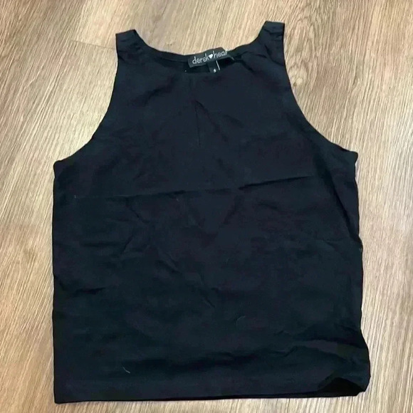 Derek Heart Cropped Top - Picture 1 of 4